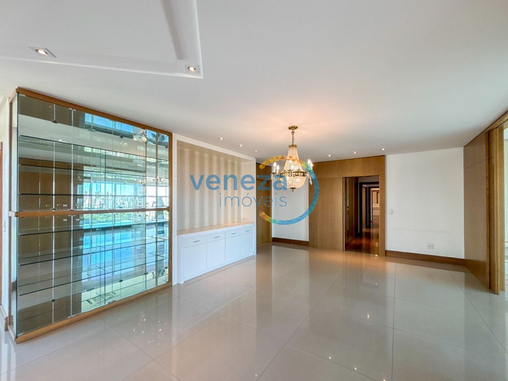 Apartamento à venda no bairro Gleba Palhano de Londrina com 285.81m<sup>2</sup> útil, 3 quartos, 4 vagas de garagem