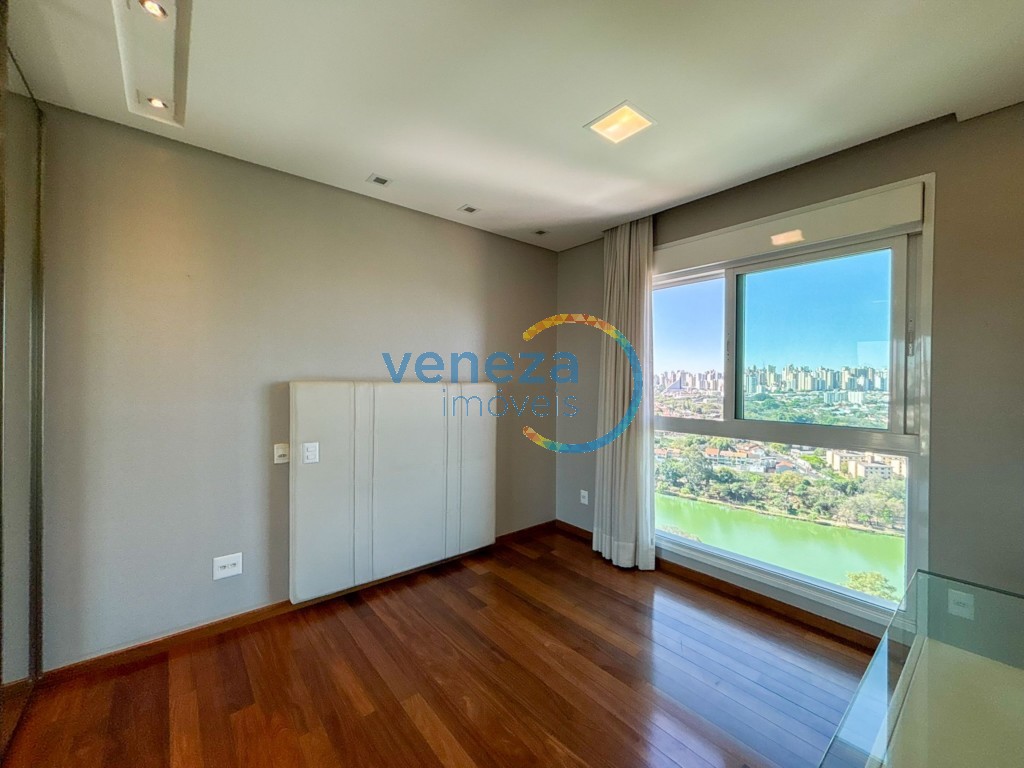 Apartamento à venda no bairro Gleba Palhano de Londrina com 285.81m<sup>2</sup> útil, 3 quartos, 4 vagas de garagem
