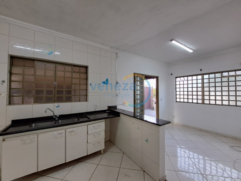 Casa Residencial para venda no Waldemar Hauer em Londrina com 189m² por R$
                                                                                                                                                580.000,00                                                                                                                                        