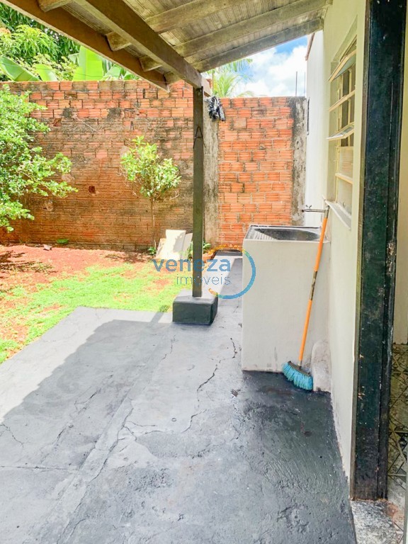 Casa Residencial para venda no bairro Jose Garcia Molina de Londrina - Foto 6