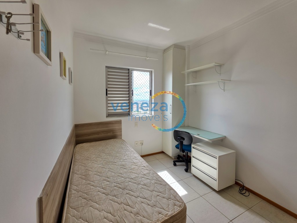 Apartamento para locação no bairro Centro de Londrina com 70.6m<sup>2</sup> útil, 3 quartos, 2 vagas de garagem