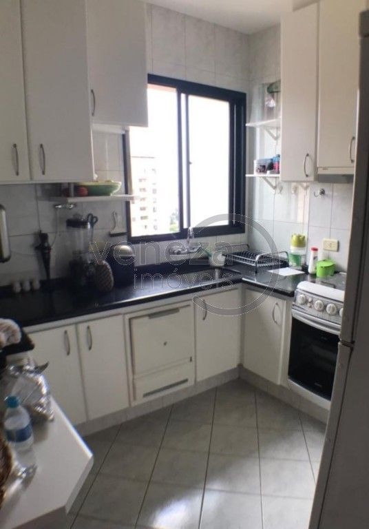 Apartamento para venda no bairro Centro de Londrina - Foto 24