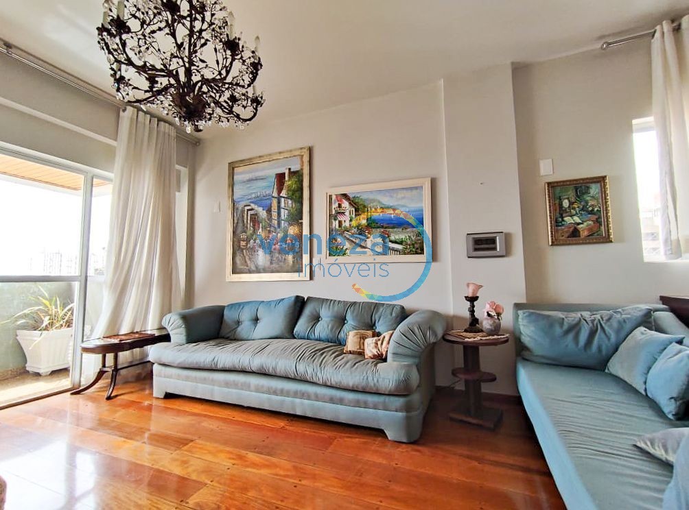 Apartamento para venda no Centro em Londrina com 237m² por R$ 560.000,00