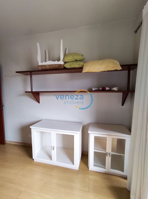 Apartamento à venda no bairro Centro de Londrina com 141m<sup>2</sup> útil, 3 quartos, 2 vagas de garagem