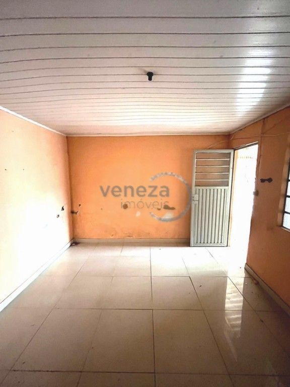 Casa Residencial para locacao no Siam em Londrina com 39,73m² por R$ 900,00