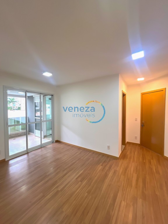 Apartamento para locação no bairro Gleba Palhano de Londrina com 81.62m<sup>2</sup> útil, 3 quartos, 1 vaga de garagem