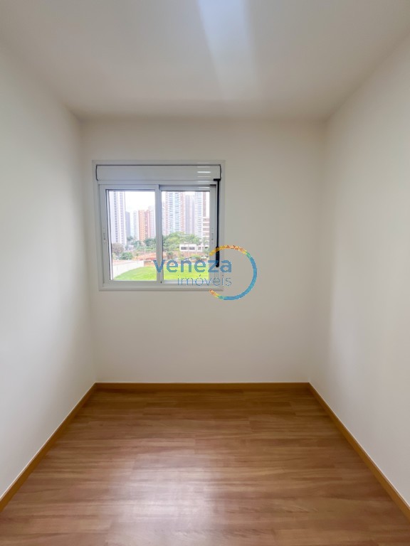 Apartamento para locação no bairro Gleba Palhano de Londrina com 81.62m<sup>2</sup> útil, 3 quartos, 1 vaga de garagem