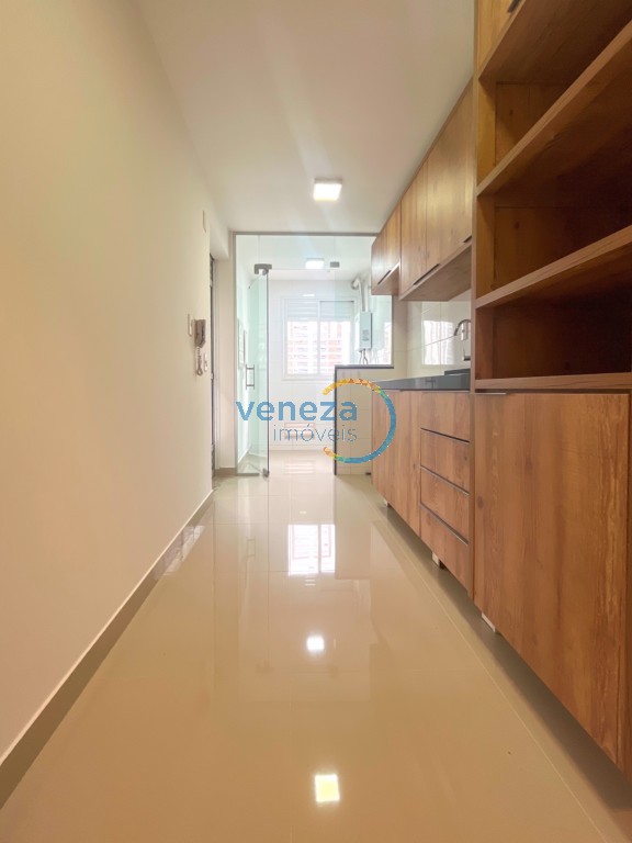 Apartamento para locação no bairro Gleba Palhano de Londrina com 81.62m<sup>2</sup> útil, 3 quartos, 1 vaga de garagem