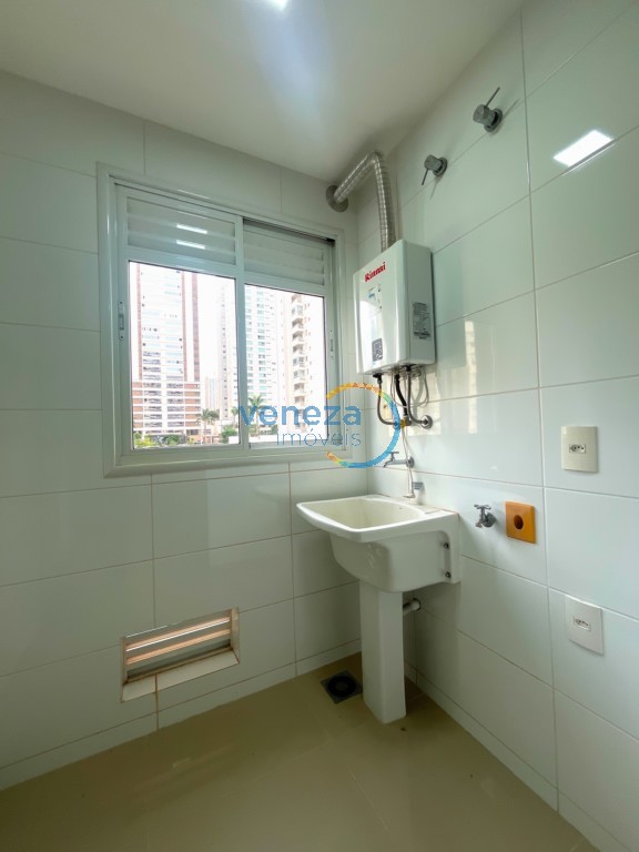 Apartamento para locação no bairro Gleba Palhano de Londrina com 81.62m<sup>2</sup> útil, 3 quartos, 1 vaga de garagem