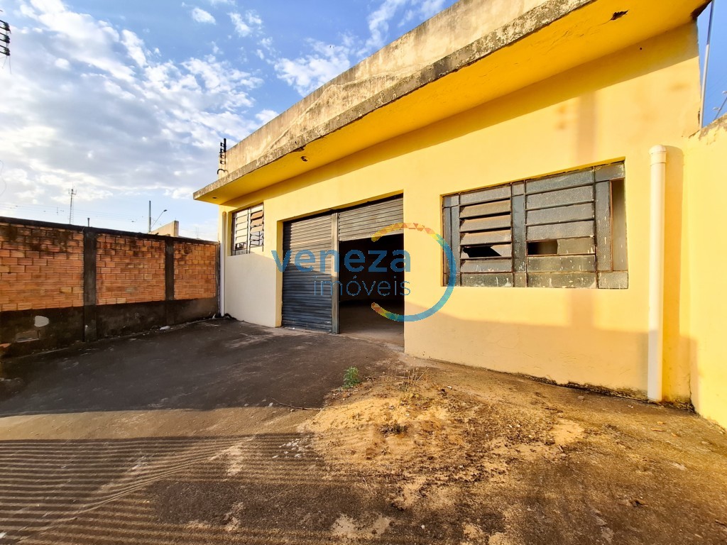 Barracão para locação no bairro Sabara de Londrina com 281.75m<sup>2</sup> útil