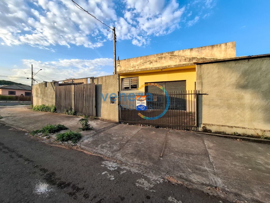 Barracão para locação no bairro Sabara de Londrina com 281.75m<sup>2</sup> útil