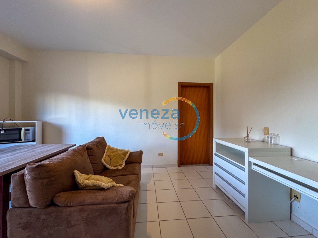 Apartamento para locacao no Centro em Londrina com 45m² por R$ 1.600,00  - Foto 2