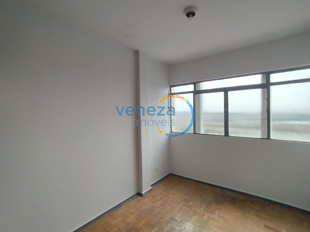 Apartamento para venda no Casoni em Londrina com 84,63m² por R$ 187.000,00