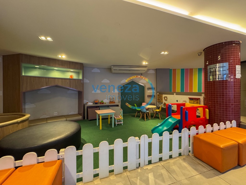 Apartamento para locação no bairro Gleba Palhano de Londrina com 79m<sup>2</sup> útil, 2 quartos, 2 vagas de garagem