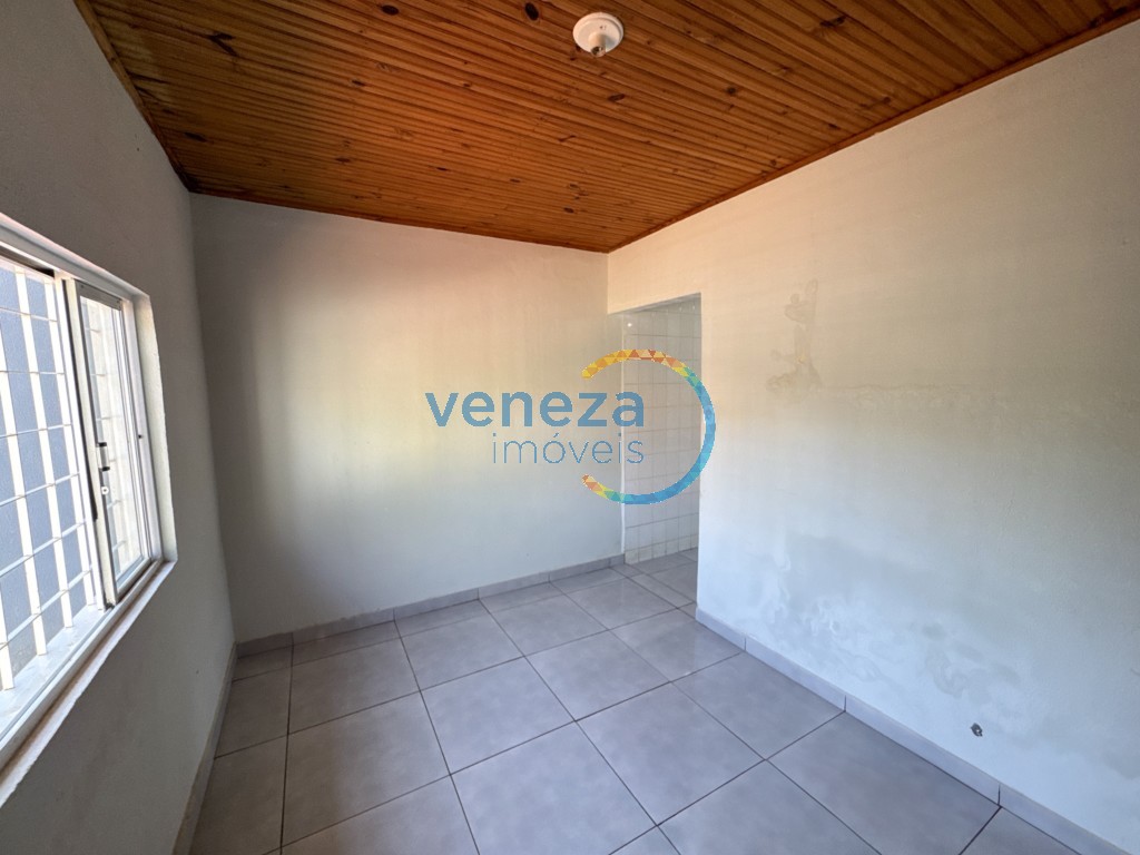 Casa Residencial para locacao no Semiramis Barros Braga em Londrina com 87,34m² por R$ 1.375,00