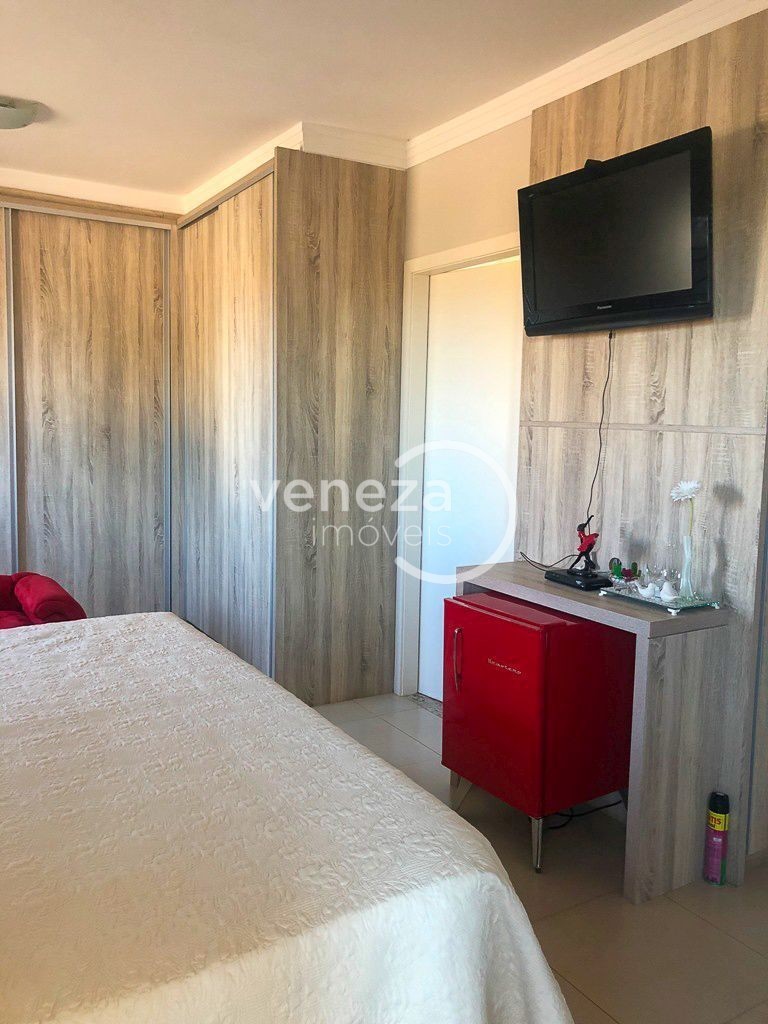 Casa Residencial para venda no bairro Santa Monica de Londrina - Foto 9