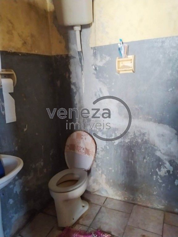 Casa Residencial para venda no bairro Bom Retiro de Londrina - Foto 11