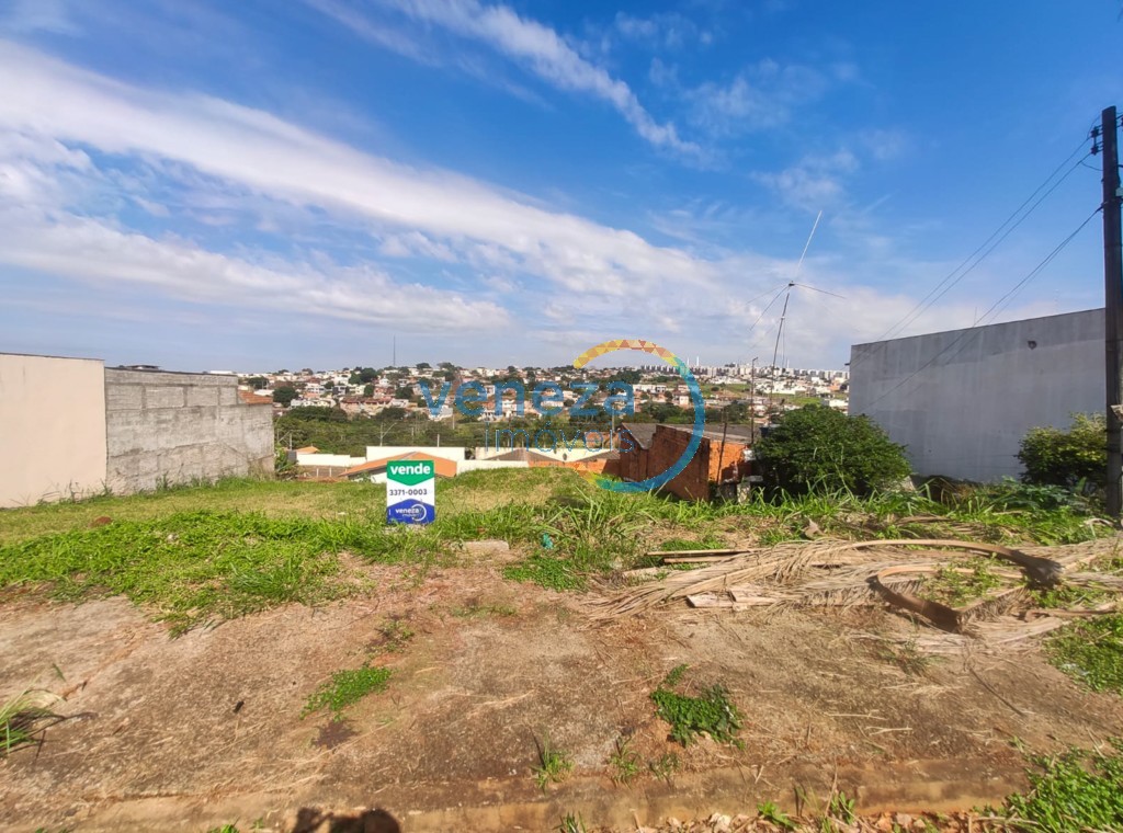 Terreno para venda no Columbia em Londrina com 360m² por R$ 150.000,00