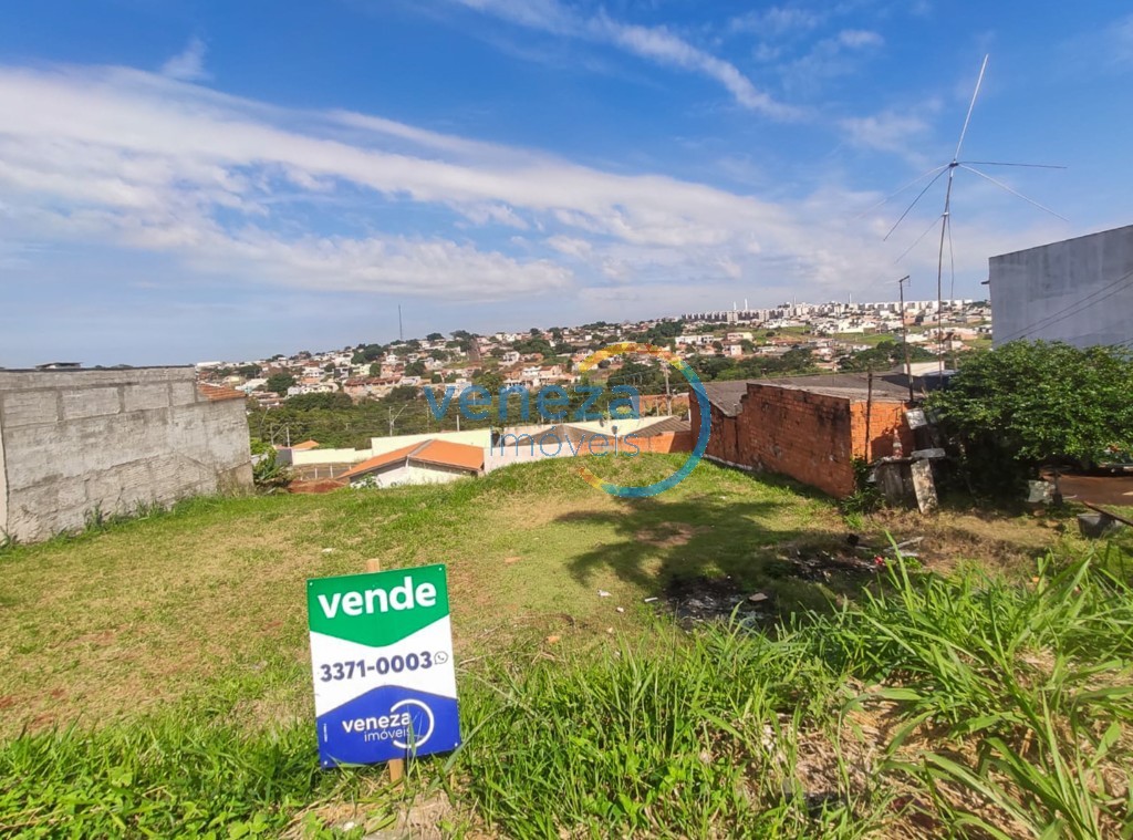 Terreno para venda no Columbia em Londrina com 360m² por R$ 150.000,00