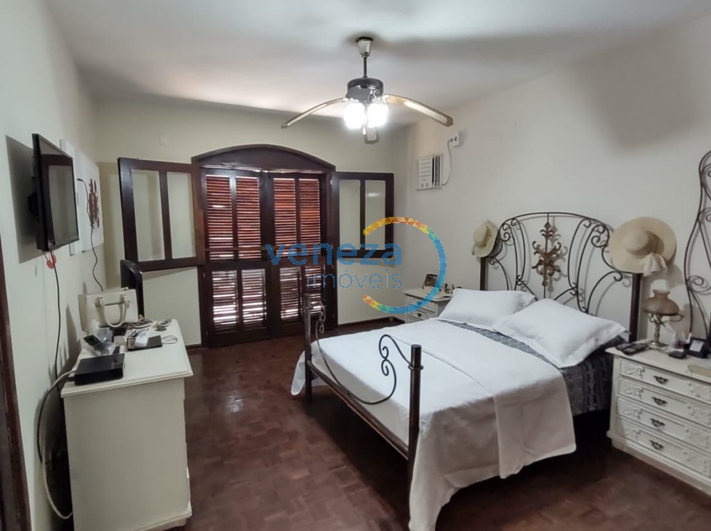 Casa Residencial para venda no bairro Waldemar Hauer de Londrina - Foto 10