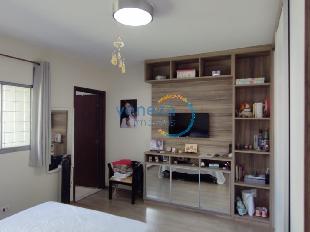 Casa Residencial para venda no bairro Waldemar Hauer de Londrina - Foto 13