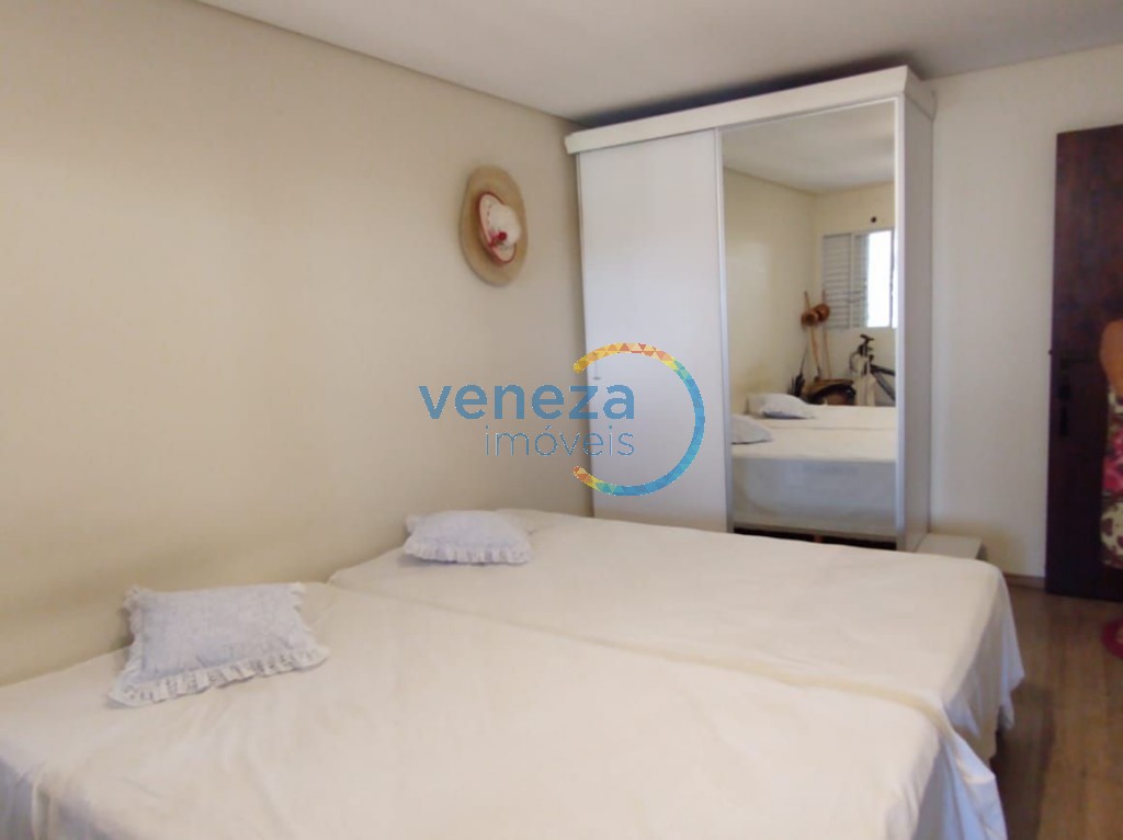 Casa Residencial para venda no bairro Waldemar Hauer de Londrina - Foto 14