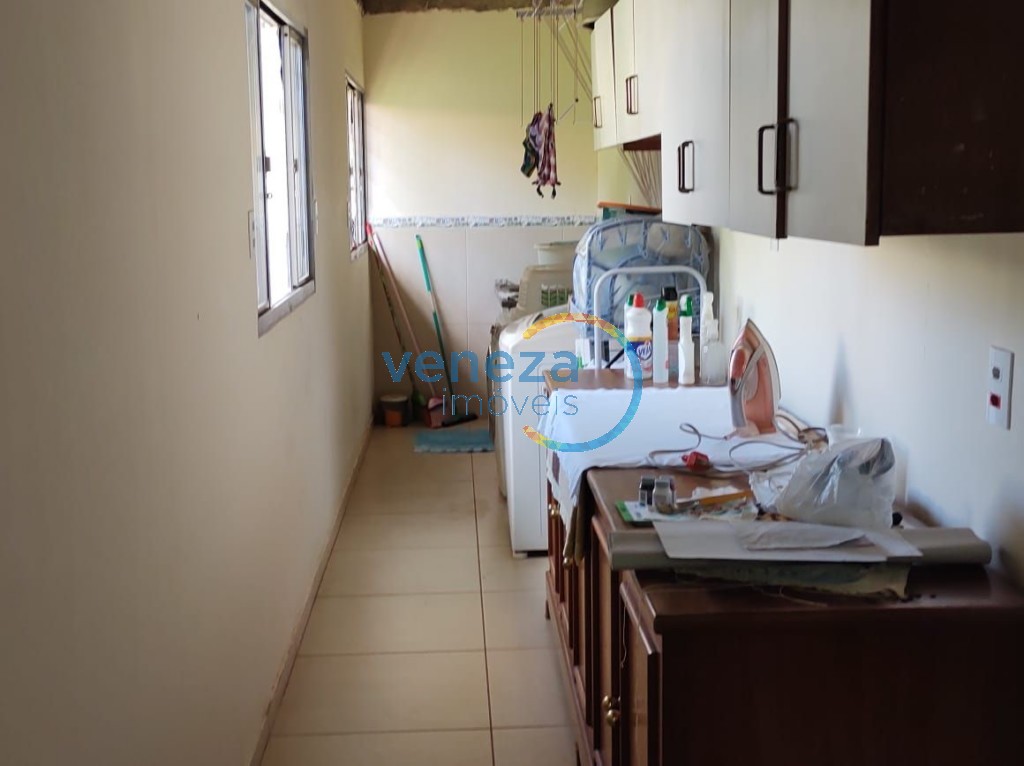 Casa Residencial para venda no bairro Waldemar Hauer de Londrina - Foto 24