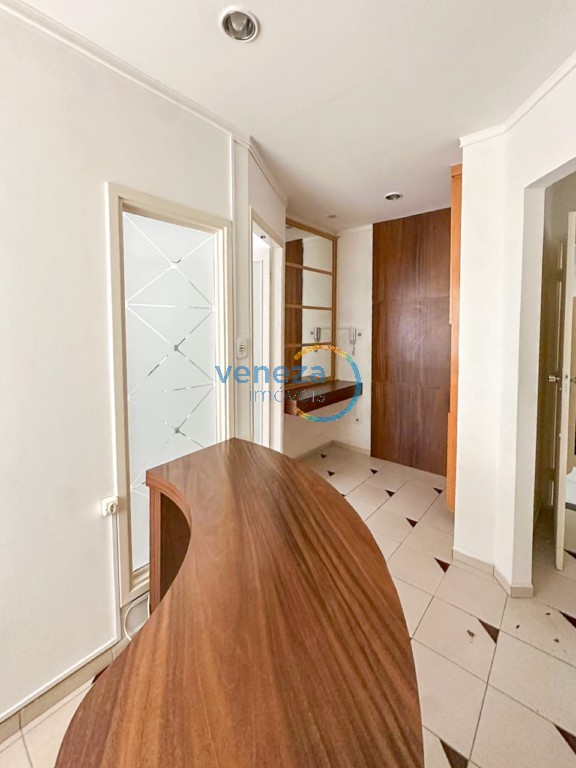 Sala para venda no bairro Centro de Londrina - Foto 7