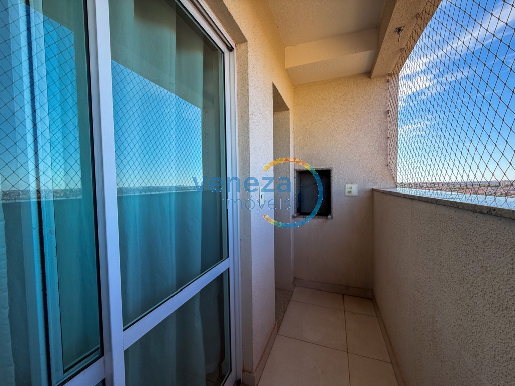 Apartamento para locação no bairro Tatiani de Londrina com 67m<sup>2</sup> útil, 3 quartos, 1 vaga de garagem