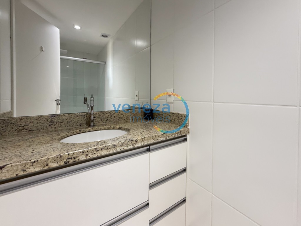 Apartamento para locação no bairro Tatiani de Londrina com 67m<sup>2</sup> útil, 3 quartos, 1 vaga de garagem