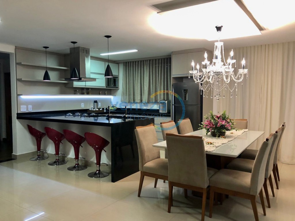 Casa Residencial para venda no Brasilia em Ibipora com 258m² por R$
                                                                                                                                                1.250.000,00                                                                                                                                        
