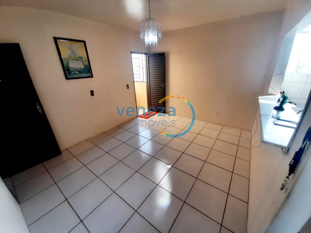Casa Residencial para venda no bairro Casoni de Londrina - Foto 10