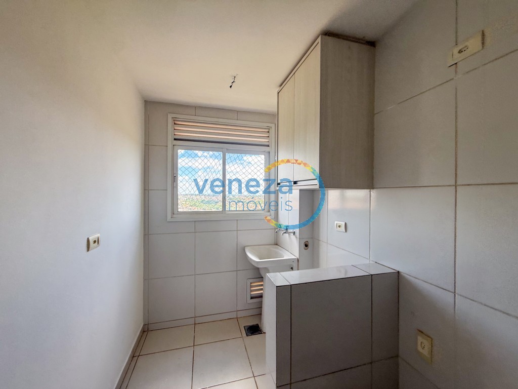 Apartamento para locação no bairro Gleba Palhano de Londrina com 68m<sup>2</sup> útil, 3 quartos, 2 vagas de garagem