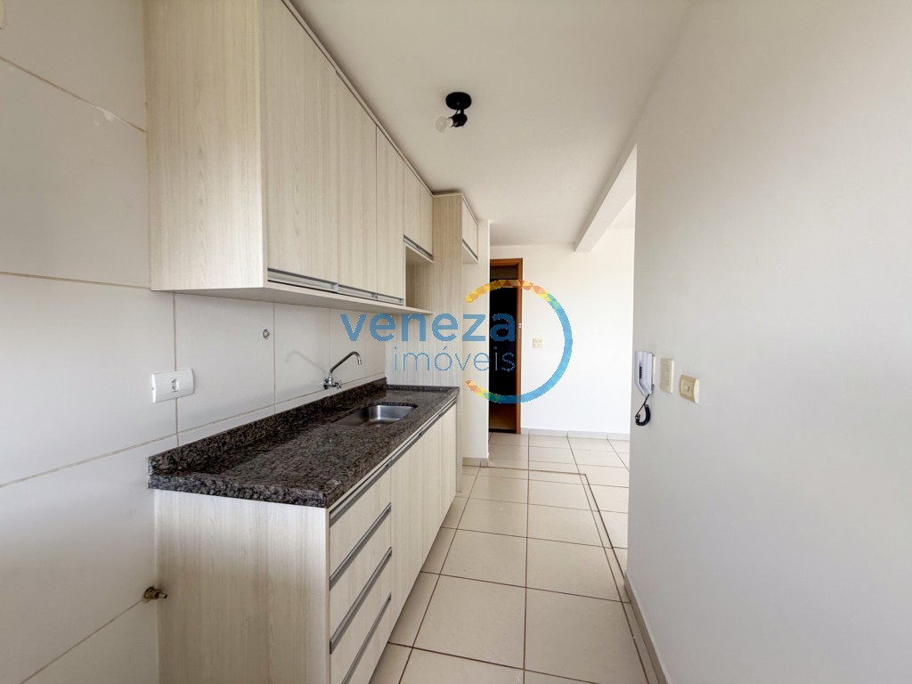 Apartamento para locação no bairro Gleba Palhano de Londrina com 68m<sup>2</sup> útil, 3 quartos, 2 vagas de garagem