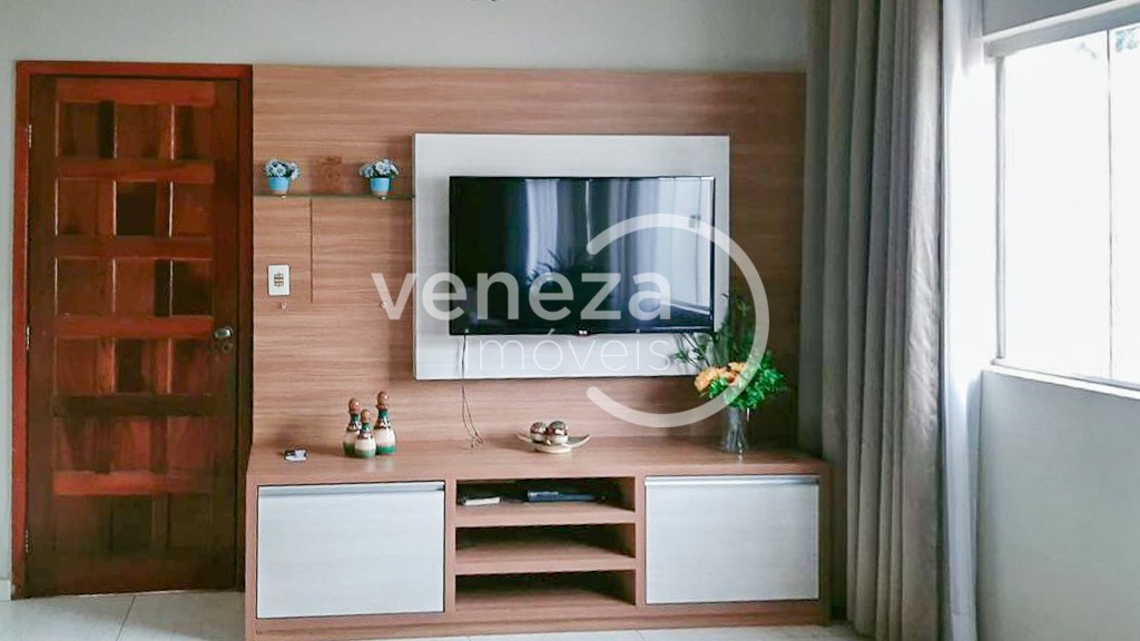 Casa Residencial para venda no Castelo em Londrina com 155m² por R$ 700.000