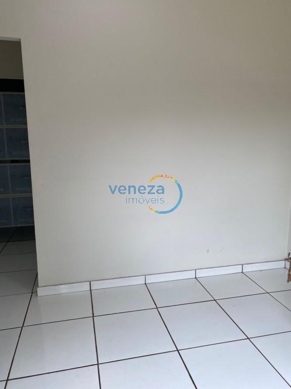 Salão-loja para venda no bairro Casoni de Londrina - Foto 18