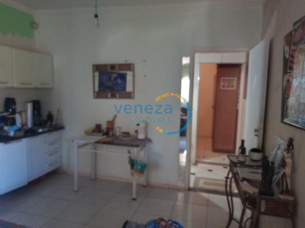 Casa Residencial para venda no bairro Vale Verde de Londrina - Foto 6