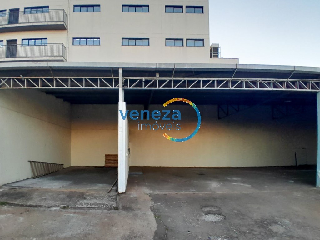 Barracão para locação no bairro Centro de Londrina com 222m<sup>2</sup> útil