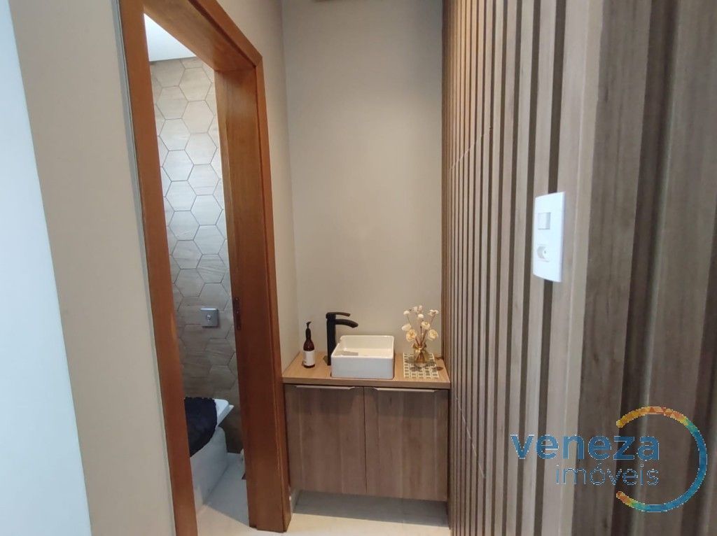 Casa Residencial para venda no bairro Lago Parque de Londrina - Foto 13