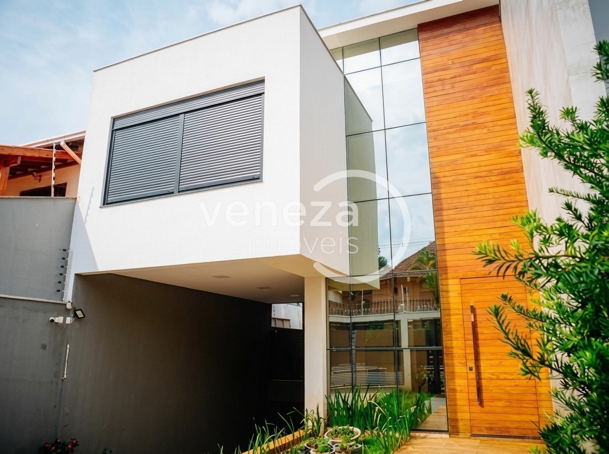 Casa Residencial para venda no Lago Parque em Londrina com 390m² por R$ 2.450.000