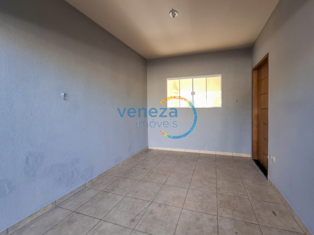 Casa Residencial à venda no bairro Piza de Londrina com 84.33m<sup>2</sup> útil, 3 quartos, 1 vaga de garagem