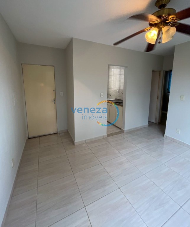 Apartamento para venda no Sabara em Londrina com 92,59m² por R$ 119.000,00
