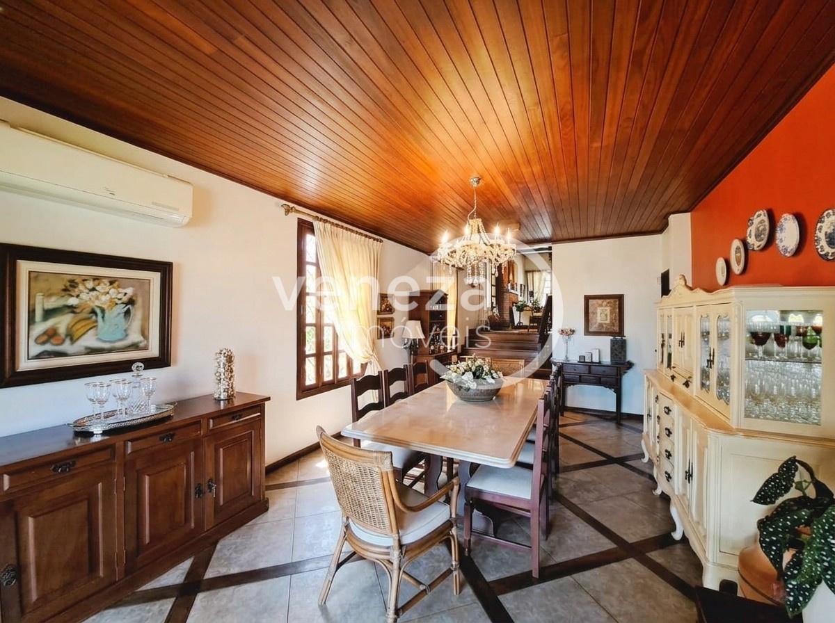 Casa à venda em Tucano, Londrina — Portal Chave Fácil