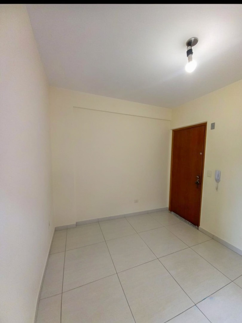 Apartamento para venda no Centro em Londrina com 39m² por R$ 145.000,00 - Foto 2