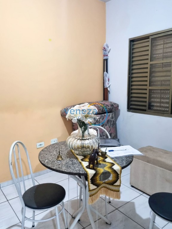 Casa Residencial para venda no bairro Aeroporto de Londrina - Foto 9