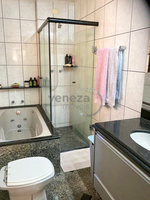 Apartamento para venda no bairro Centro de Londrina - Foto 12