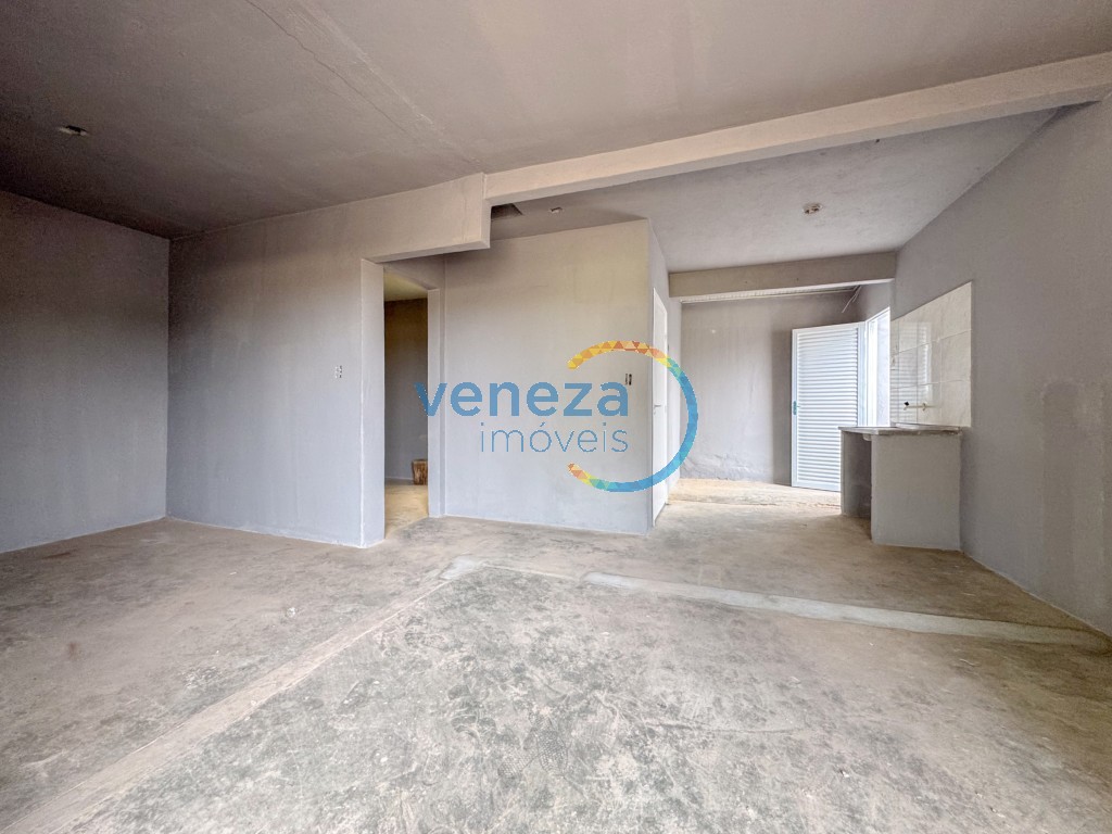 Salão-loja à venda no bairro Lindoia de Londrina com 130m<sup>2</sup> útil - Foto 2