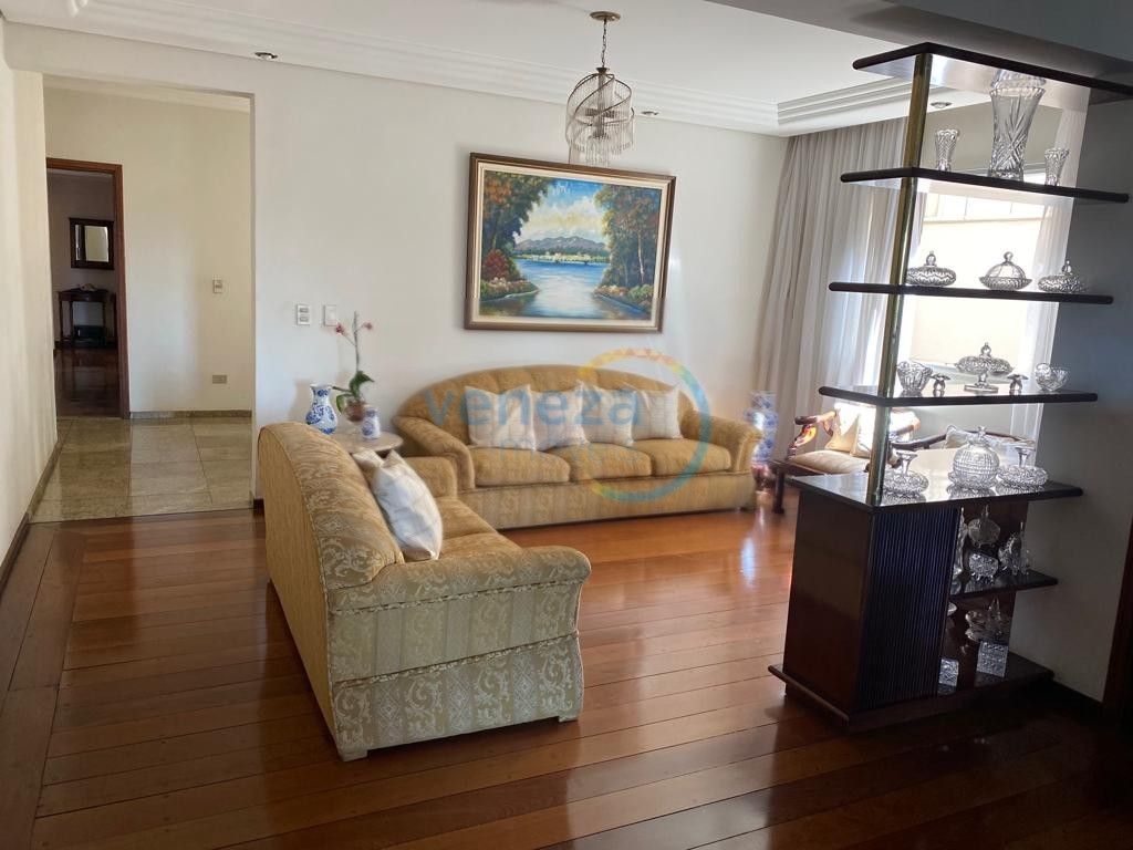 Apartamento para venda no Centro em Londrina com 297m² por R$ 890.000,00  - Foto 2