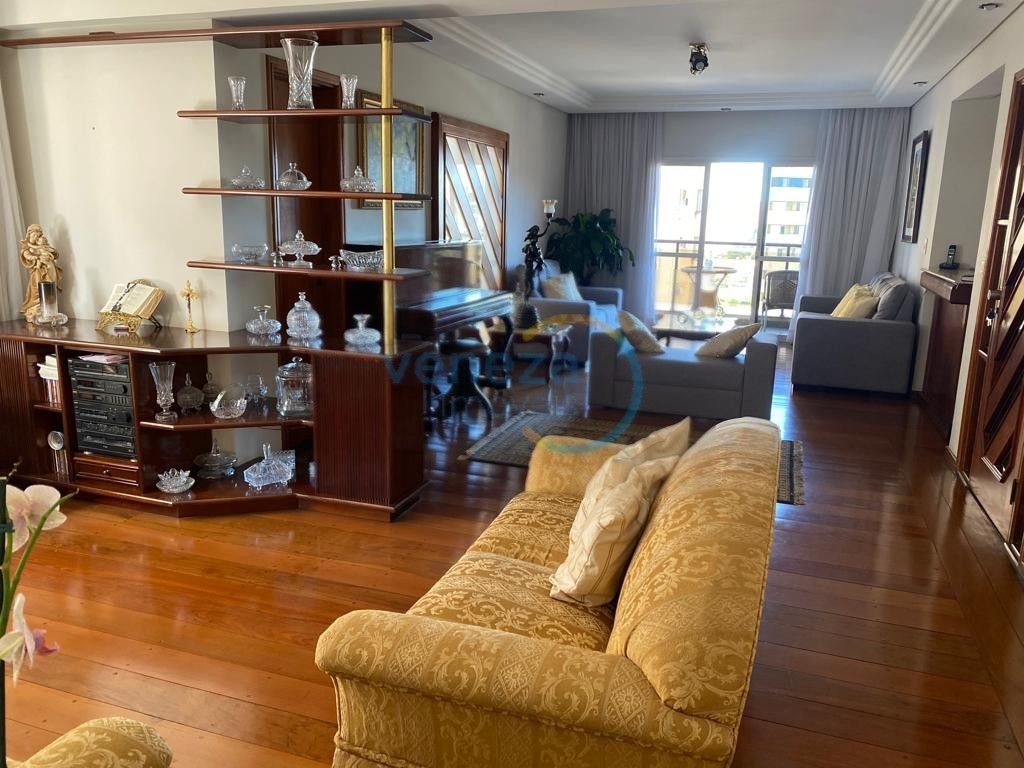 Apartamento para venda no Centro em Londrina com 297m² por R$ 890.000,00  - Foto 3