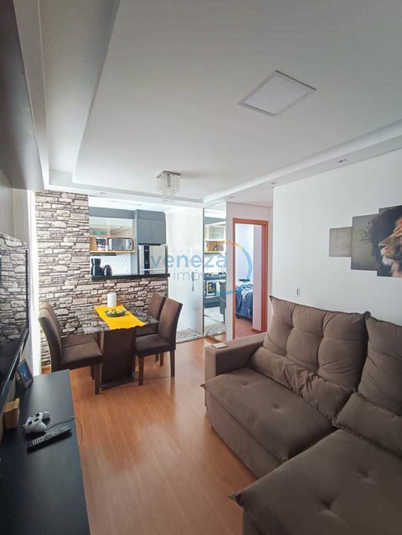 Apartamento para venda no Jardim Aeroporto em Londrina com 54m² por R$
                                                                                                                                                207.000,00                                                                                                                                        